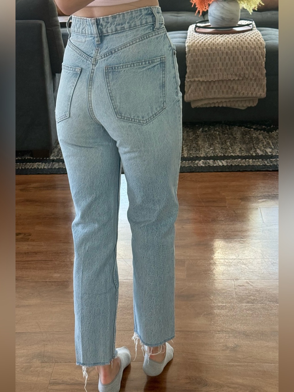 Zara Light Blue High-Rise Cropped Straight Jeans - Picture 2 of 2